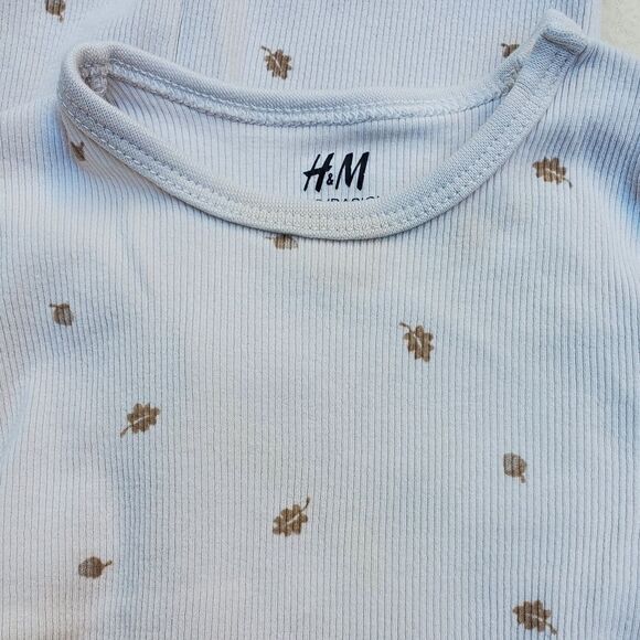 H&M 2 sets of long sleeve bodysuits and pants size 9 months - Picture 7 of 12